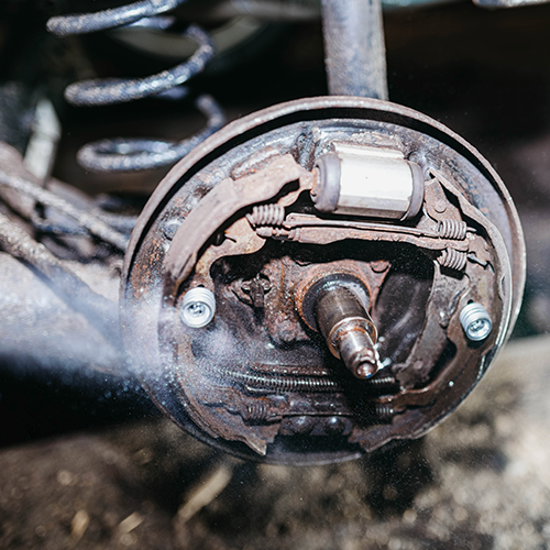 Rear brake drum/disc cleaning